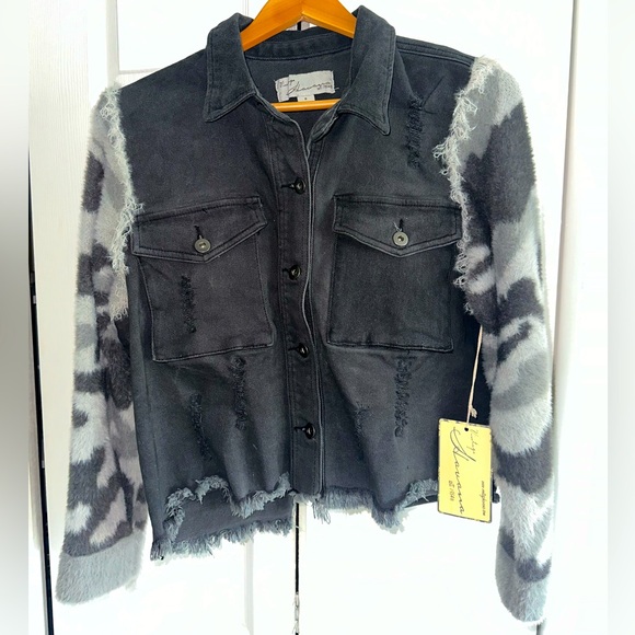 Vintage Havana Jean Sweater Jacket Combo. NWT SIZE SMALL - Picture 1 of 2